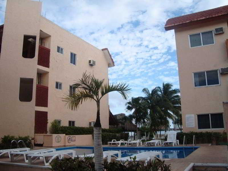 Grand Royal Lagoon