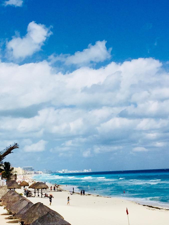 Brisas Sealight Apartment Cancun