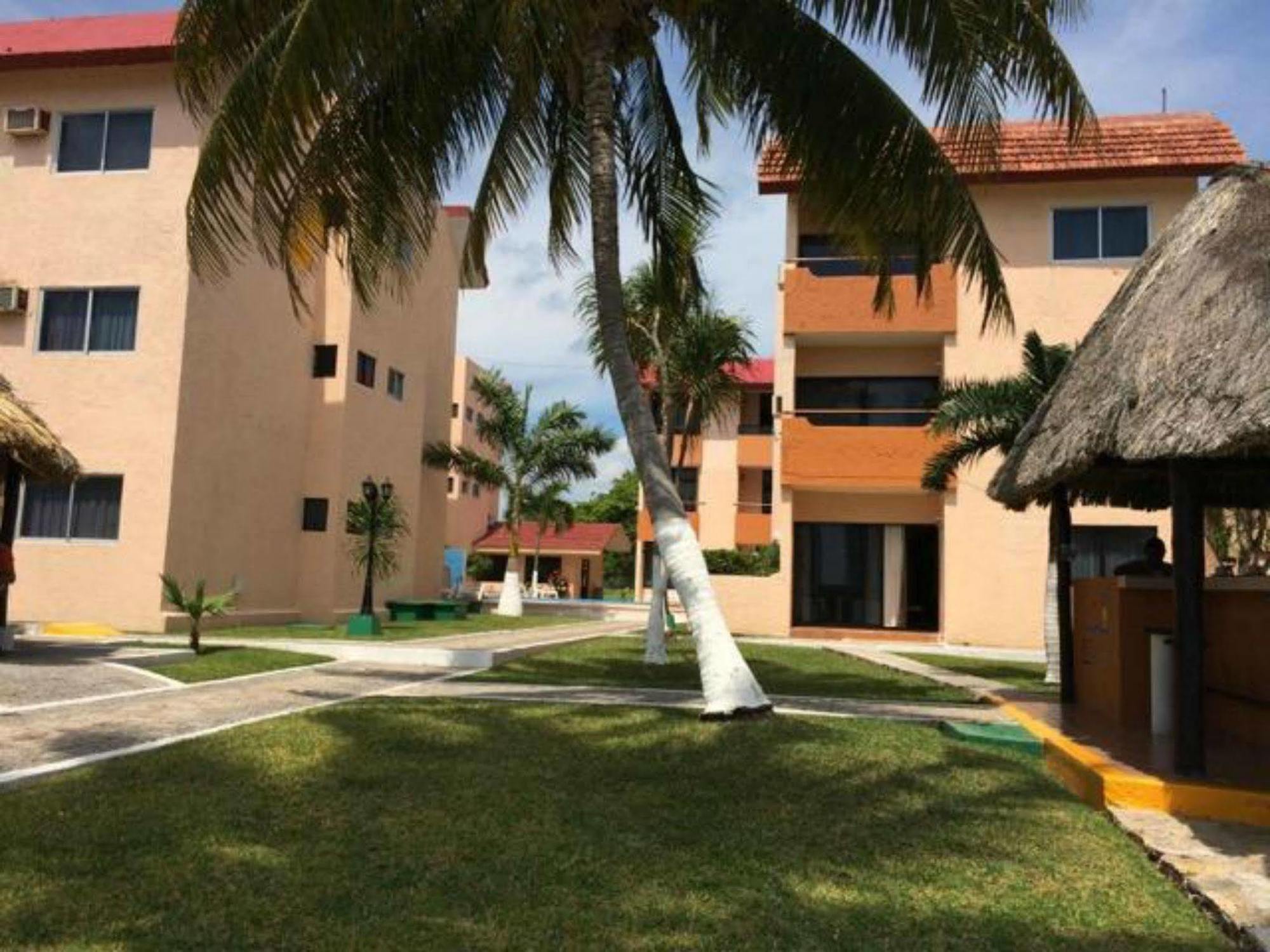 Hotel Grand Royal Lagoon