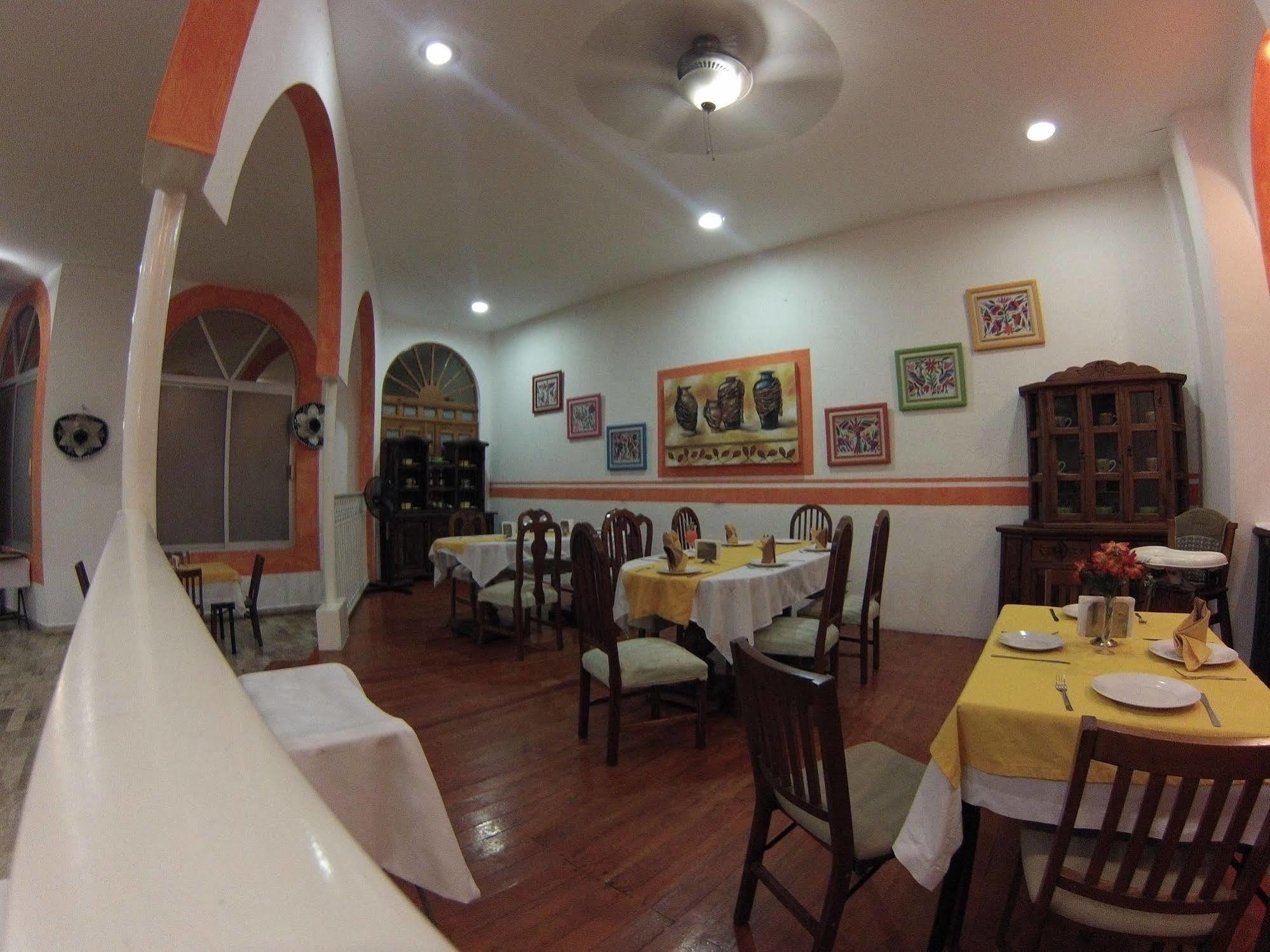 Calypso Hotel 3*
