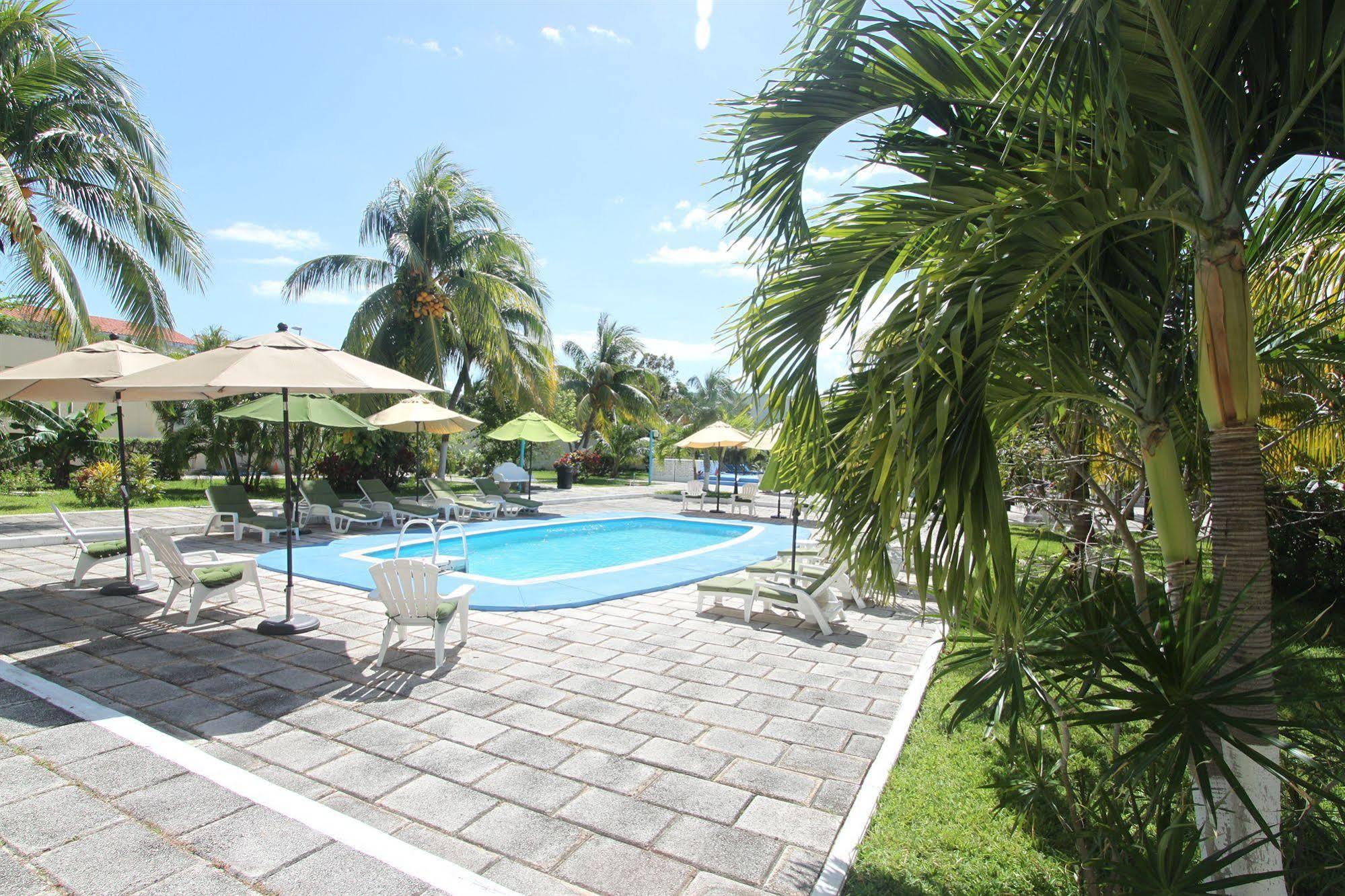 Calypso Hotel 3*