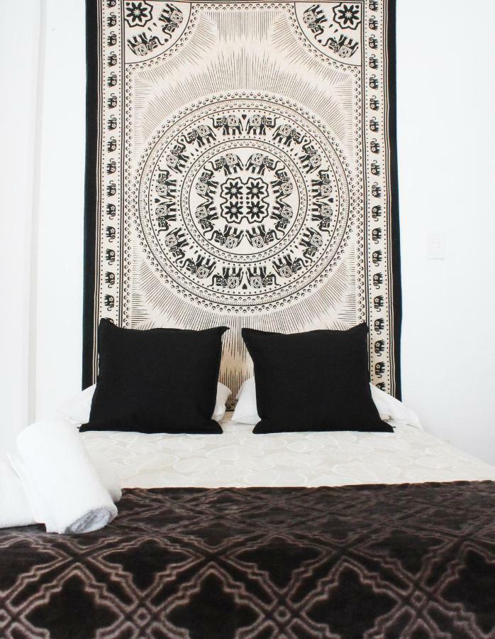 Residencia Artistica Guest house *