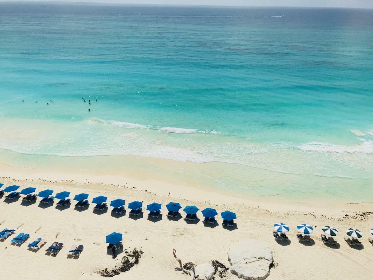 Stunning! 2 Bdrm Beach/oceanfront On Beach - Zone *
