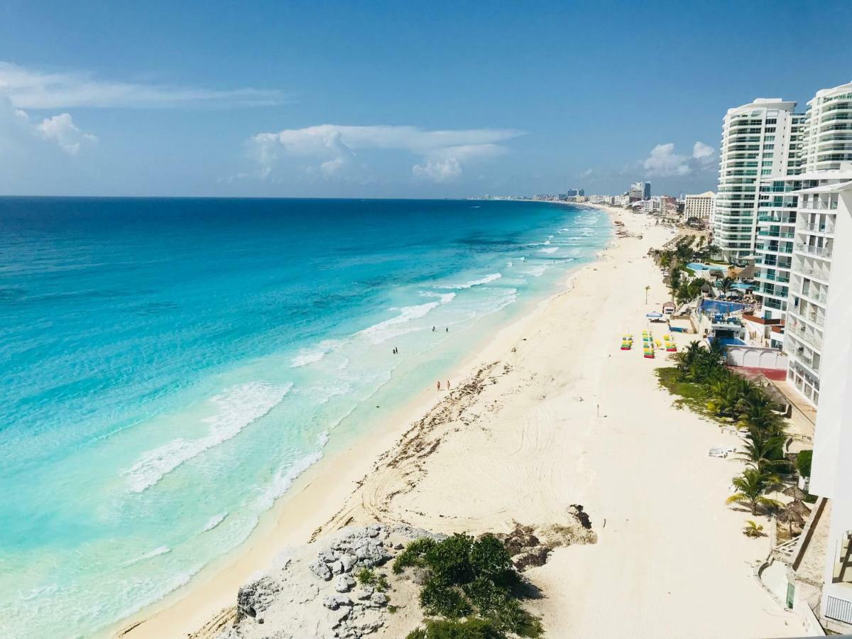 Stunning! 2 Bdrm Beach/oceanfront On Beach - Zone * Cancun