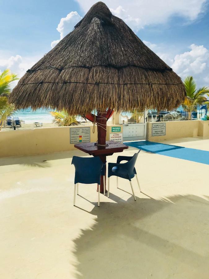 Stunning! 2 Bdrm Beach/oceanfront On Beach - Zone Cancun